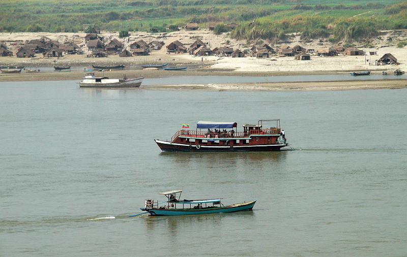 Burma III-069-Seib-2014.jpg - ditto (Photo by Roland Seib)